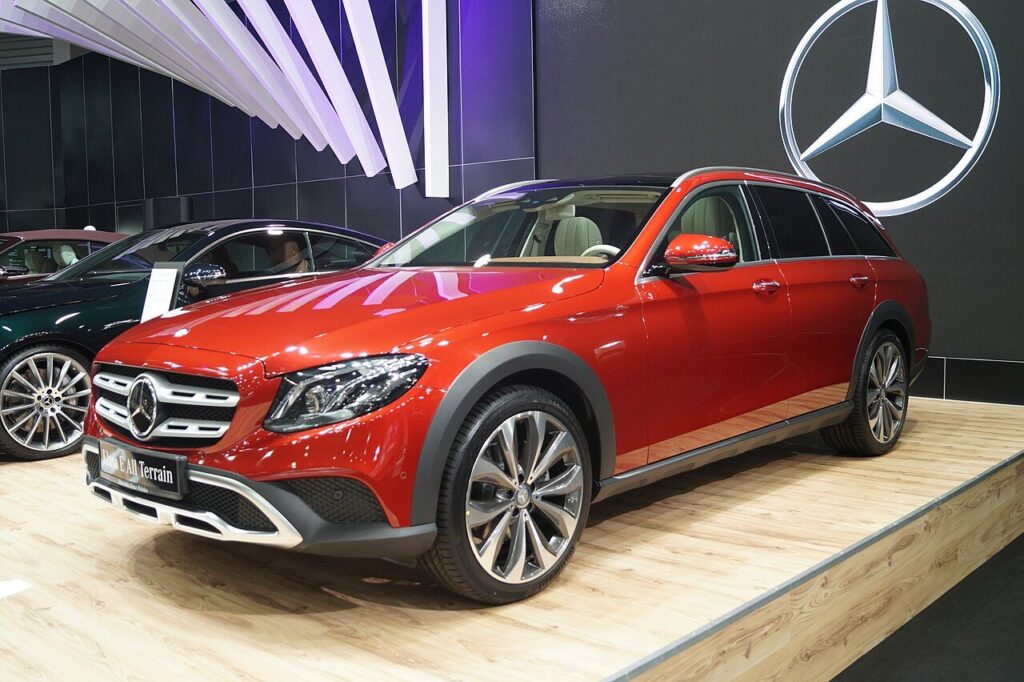 Mercedes-Benz klasy E All-Terrain (S213)