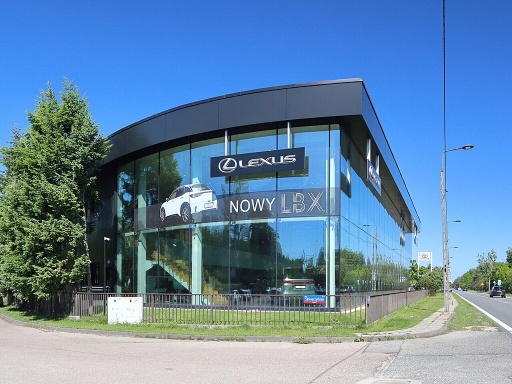 salon Lexusa