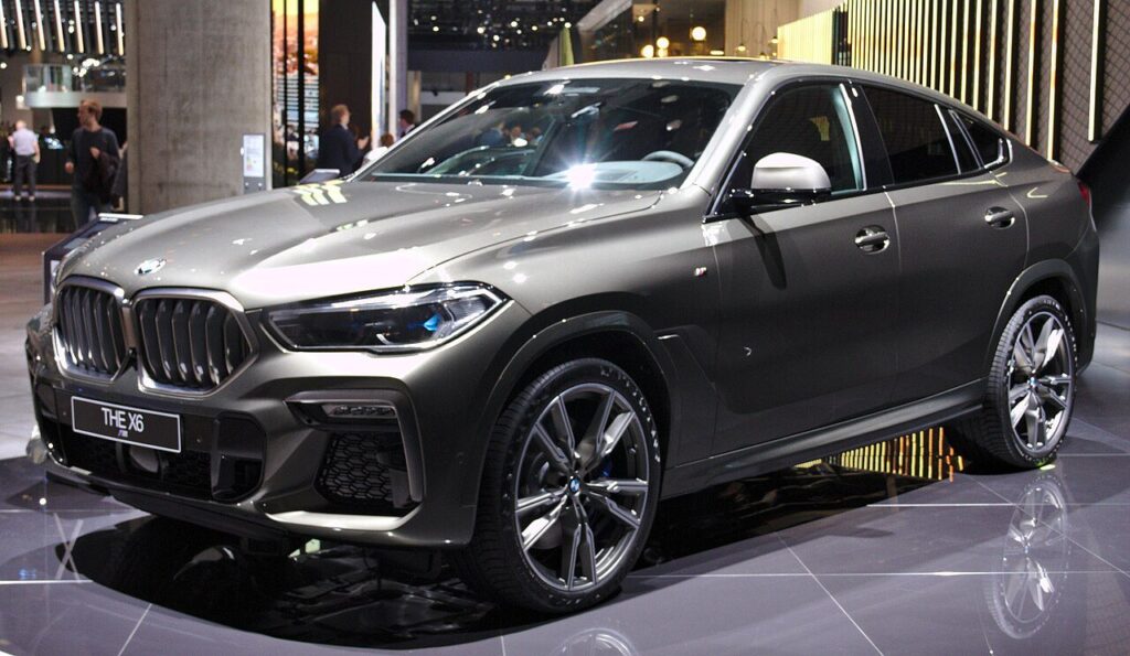 BMW X6 (G06)